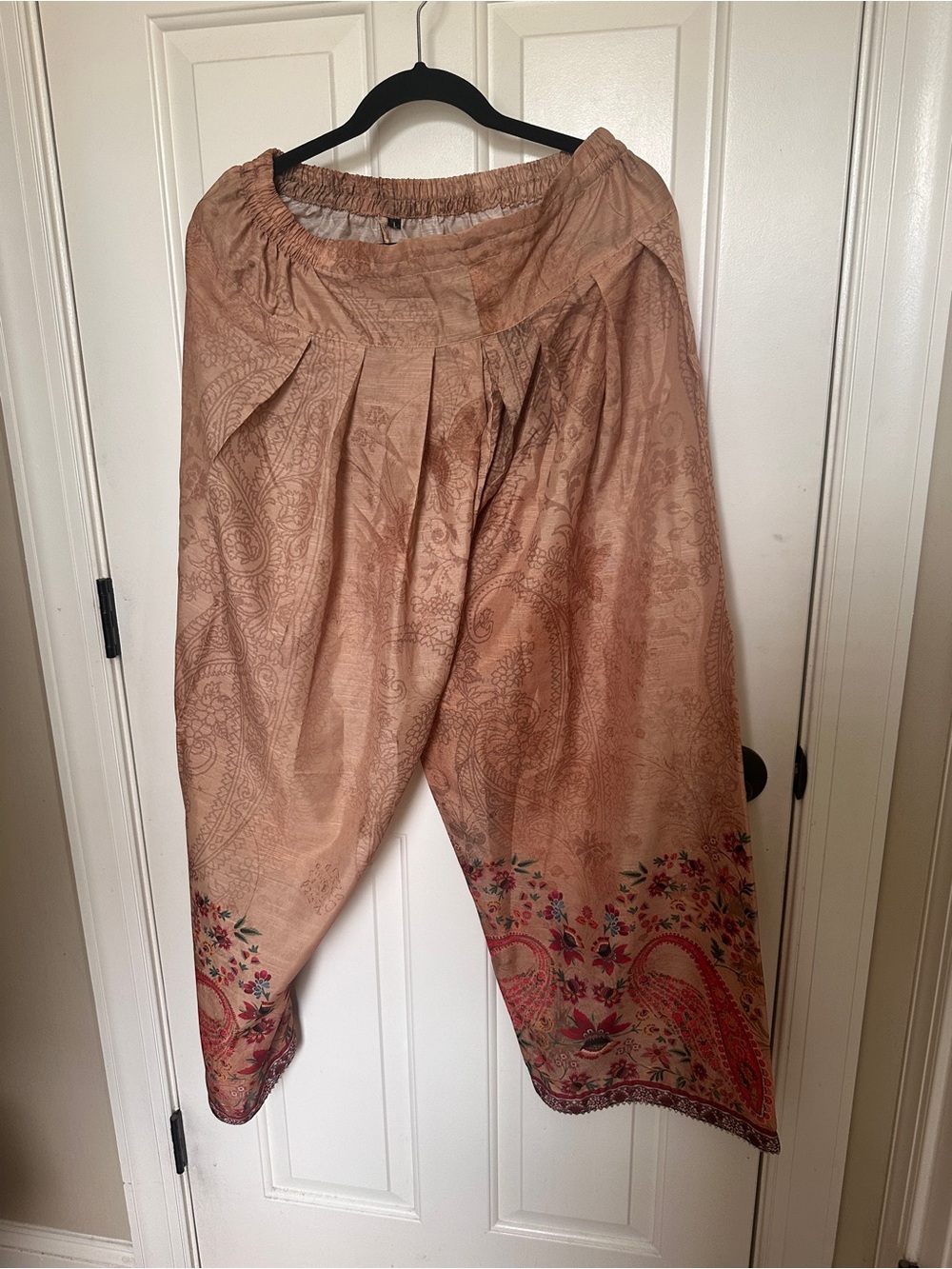 Pakistani clothes- Saira Rizwan- 4 piece silk outfit - Picture 9 of 11
